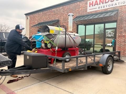 Why Fast Water Extraction Matters in Texas Heat